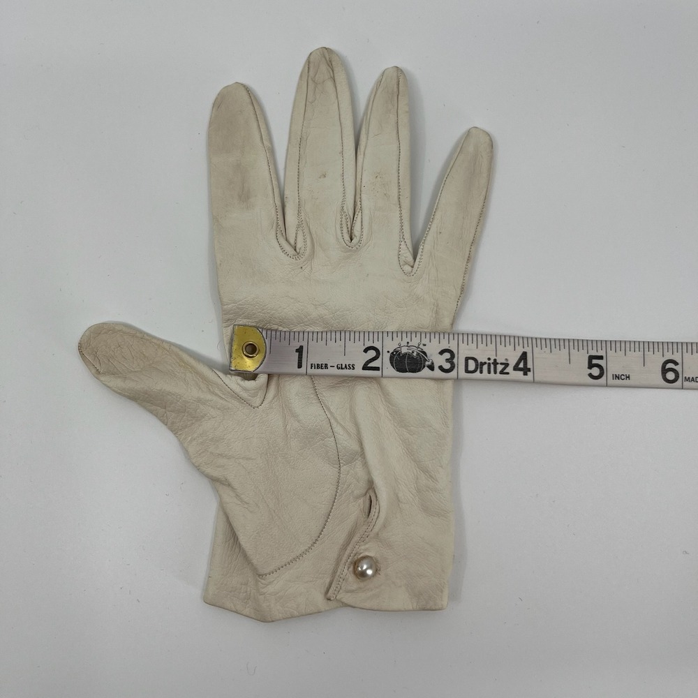 Vtg White Kid Leather Driving Gloves Womens 7 Short Wrist Dress Tea Party Femme - Picture 6 of 6